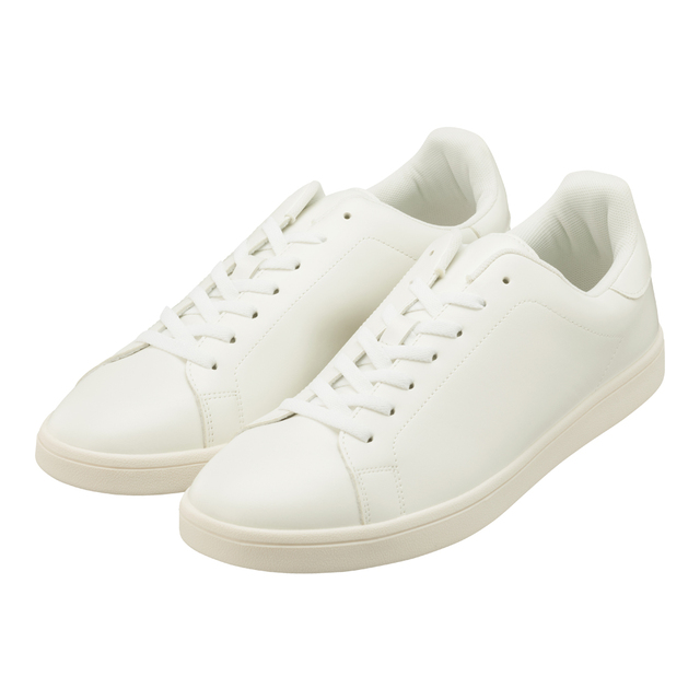 ジーユー　クリーンタッチスニーカー　公式サイト引用